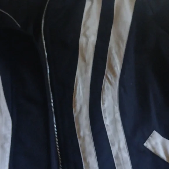 USED Colorblock Trench - Picture 4 of 14